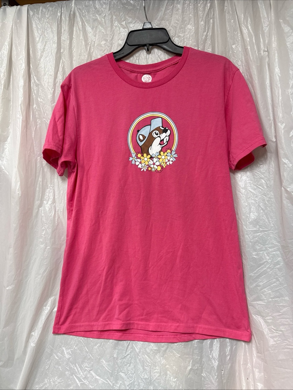 Womens Pink Short-Sleeve Buccees happy place shirt. Medium